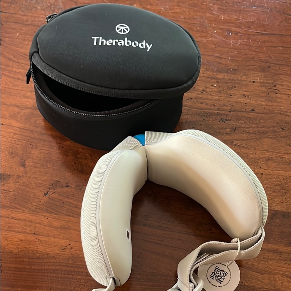 Therabody Smart Googles with Black Case
